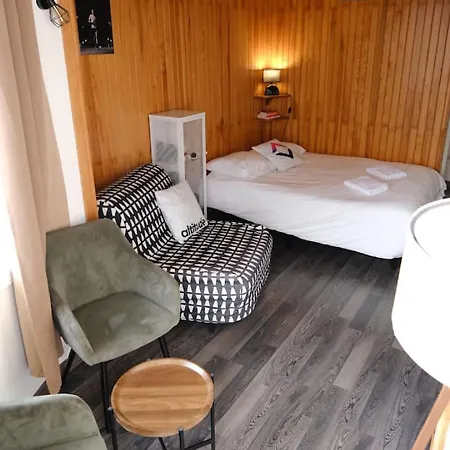 Appartement En Plein Centre Avec Terrasse